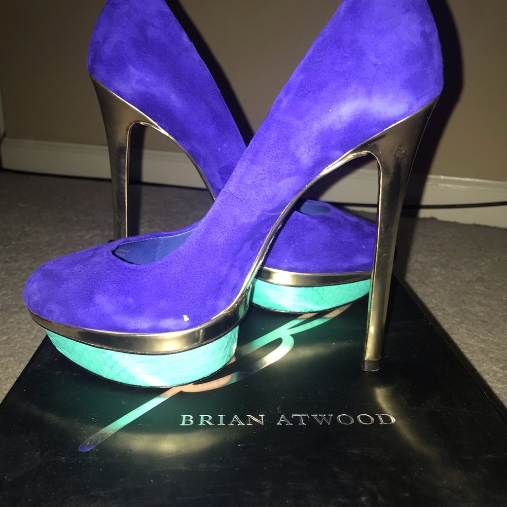 Brian Atwood Platform Pumps